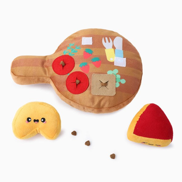 Hugsmart -Picnic Time – Cheese Board (Plüss és szimatjáték)